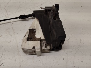 Volkswagen Sharan (1995–2010) Rear side door lock 93BG220A20 - 2