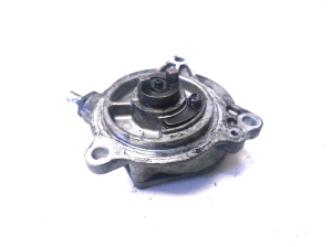Subaru Legacy V (2009–2014) Vaakumpump 86QA - 2