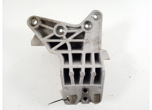   Motorhalter  -  