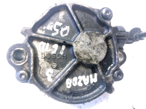 Mazda 3 (2003–2009) Vakuumpumpe D1562A - 3