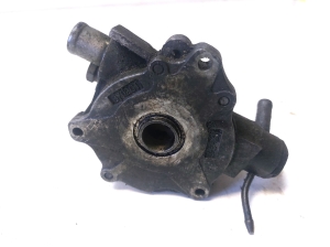 Mitsubishi L 200 (1996–2006) Vaakumpump B702CT - 3