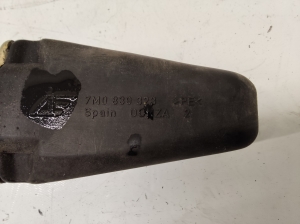 Volkswagen Sharan (1995–2010) Rear side door opening limiter 7M0839323 - 3