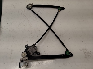 Volkswagen Sharan (1995–2010) Aizmugurējo durvju logu pacēlājs 7M0839401 - 3