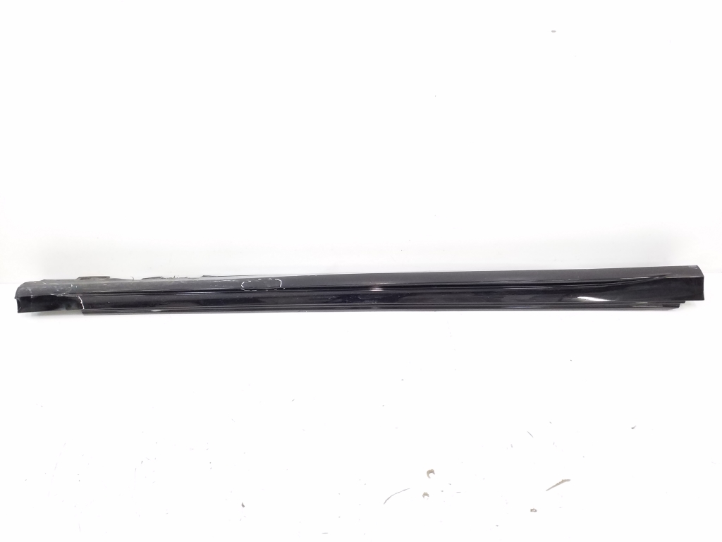Mercedes Benz A-Class 177 (2018–2026) Schwellerverkleidung außen A1776904601 Mercedes Benz A-Class 177 (2018–2026) Schwellerverkleidung außen A1776904601