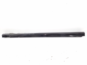   Karbi välimine ilupaneel  - A1776904601 