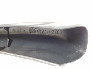 Mercedes Benz A-Class 177 (2018–2026) Trunk lid hinge trim A1778210300 - 3