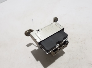 Porsche Panamera 970 (2009–2016) ABS unit 97035575527 - 3