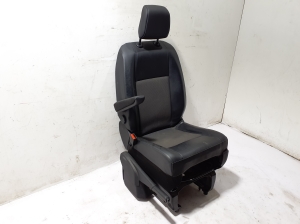 TOYOTA ProAce (2016–2026) Vordersitz und seine Teile - 4