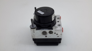 TOYOTA Yaris (2011–2020) ABS Steuergerät 895710D100 - 4
