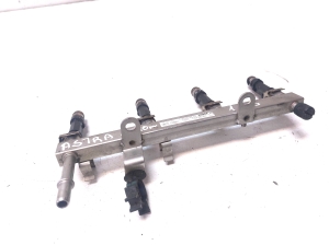 Opel Astra J (2009–2017) Einspritzventil und seine Teile 55565971 - 3