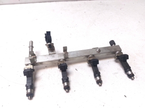 Opel Astra J (2009–2017) Einspritzventil und seine Teile 55565971 - 4