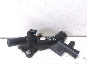 Opel Astra J (2009–2017) Termostata korpuss 0112326A - 8