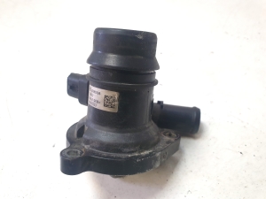 Opel Astra J (2009–2017) Termostata korpuss 55565336 - 4