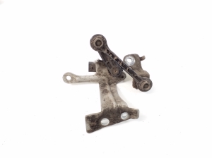 Mercedes Benz A-Class 177 (2018–2026) Andur tagumisel rummul A0009059413 - 4