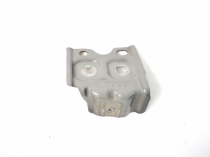   Halter Kotflügel vorne  - A1778802200 