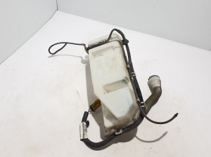 TOYOTA ProAce (2016–2026) Front washer fluid reservoir 9809803480 - 4