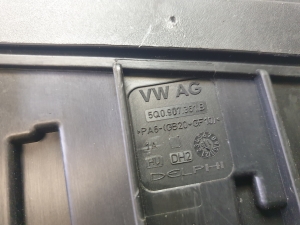 Volkswagen Passat B8 (2014–2023) Kaitsmekarbi korpus kapoti all 5Q0907361B - 2