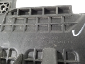Hyundai Kona (2017–2023) Batteriehalter 37150K4000 - 3