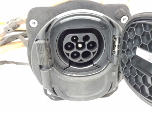 Mercedes Benz A-Class 177 (2018–2026) Battery charging port A1775409140 - 4
