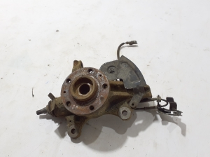   Front wheel hub  - SU001A6463 
