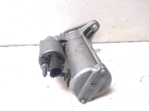 Volkswagen Passat B8 (2014–2023) Starteris 1005851221 - 2