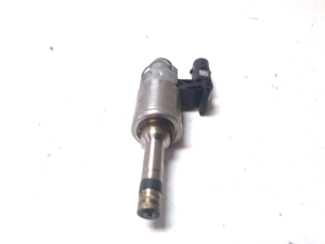 Volkswagen Passat B8 (2014–2023) Injektor Einspritzdüse 04E133036A - 4