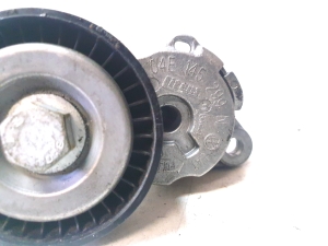 Volkswagen Passat B8 (2014–2023) Riemenspanner 04E145299 - 3