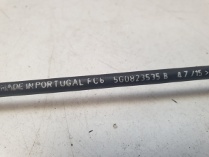 Volkswagen Passat B8 (2014–2023) Hood release cable 5G0823535B - 2