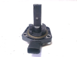 AUDI A6 C5 (1997–2005) Oil level sensor 1J0907660B - 2