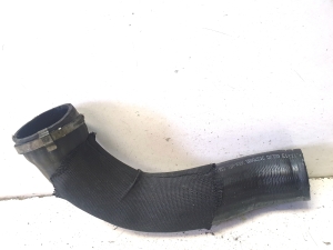 VOLVO XC70 (2007–2016) Intercooler hose 31370488 - 4