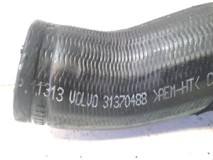 VOLVO XC70 (2007–2016) Intercooler hose 31370488 - 5