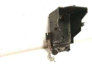 Mazda CX-3 (2015–2026) Batteriehalter DA6V56041 - 6