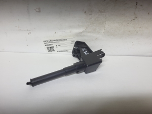 TOYOTA Avensis T27 (2008–2019) Scheinwerferwaschdüse 85208-05041