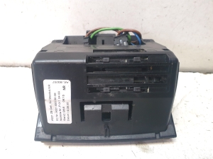 Mercedes Benz S-Class 221 (2005–2013) Sonstige Steckdose A2218200009 - 4