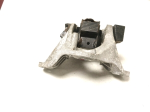 Mazda CX-3 (2015–2026) Motorlager DB2T39081 - 5