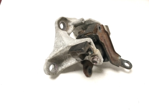 Mazda CX-3 (2015–2026) Motorlager DB2T39081 - 6