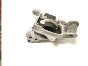Mazda CX-3 (2015–2026) Motorlager DH3V39060 - 2