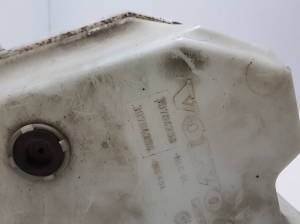 VOLVO S80 II (2006–2016) Scheibenwaschbehälter vorne 30784233 - 2