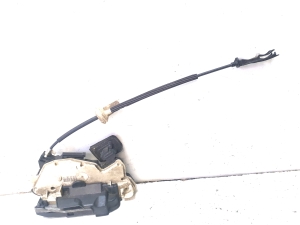 Volkswagen Golf VI (2008–2013) Front door lock 5K1837015B - 4