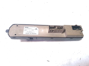 Rear side door window switch - 12764033