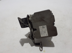 AUDI A6 C7 (2011–2018) ABS plokk 4G0614517AL - 3