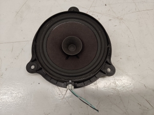 Rear side door speaker - SPB945101