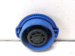 AUDI A4 B6 (2000–2005) Verschlussdeckel Kühlmittelbehälter 109345 - 3