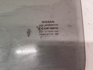 NISSAN Qashqai (2006–2013) Aizmugurējo sānu durvju stikls 43R006723 - 2