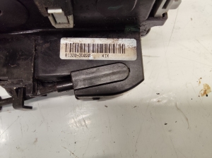 Kia Sportage (2010–2016) Front door lock 813203U020 - 3