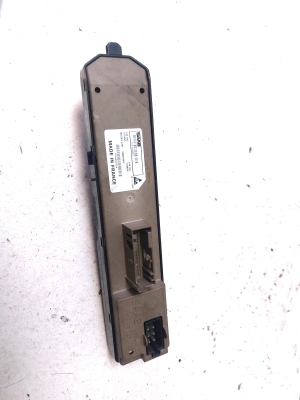 Fensterheberschalter vorne - 12764035