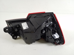 Skoda Octavia IV (2019–2026) Rear corner light 5E3945208 - 4