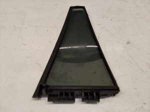 TOYOTA RAV 4 A3 (2005–2012) Aizmugurējo sānu durvju trīsstūrveida stikls 43R007953 - 3