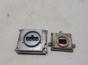 AUDI A6 C7 (2011–2018) Xenon headlight control unit 7PP941472J - 2