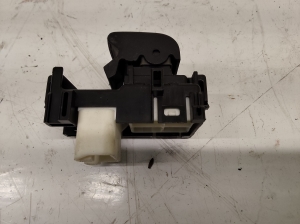 TOYOTA RAV 4 A3 (2005–2012) Schalter el. Fensterheber hinten 8292B1D - 4